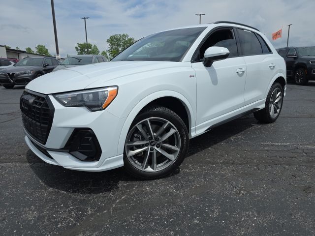 2022 Audi Q3