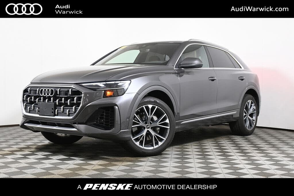 2025 AUDI Q8
