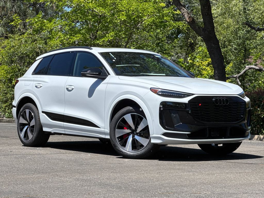 2027 Audi SQ6