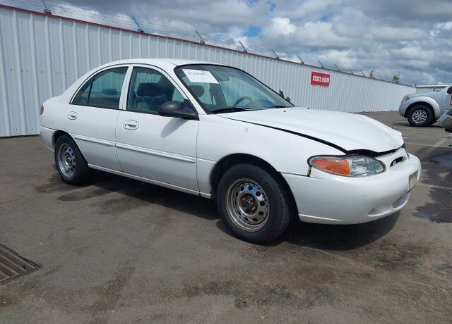 1998 FORD Escort