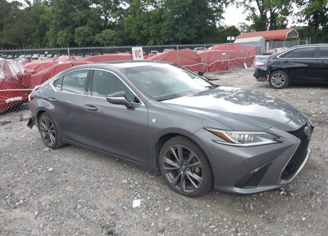 2021 LEXUS ES