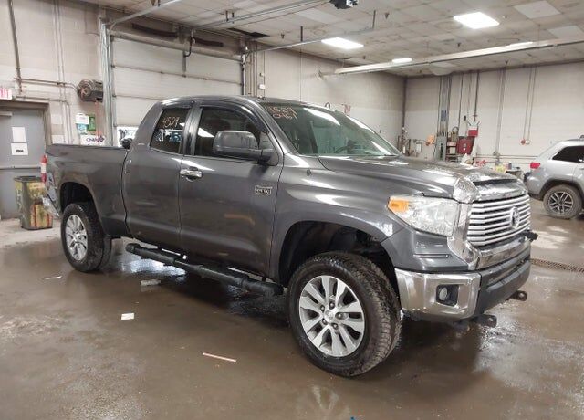 2017 TOYOTA Tundra
