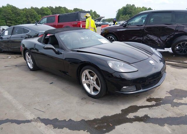 2005 CHEVROLET Corvette