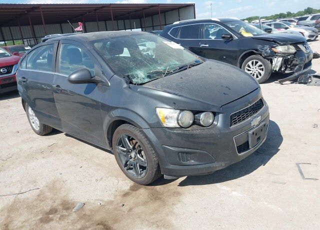 2015 CHEVROLET Sonic