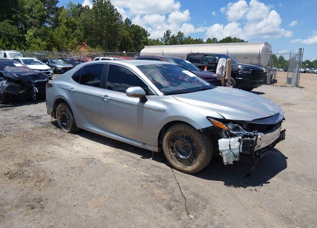 2021 TOYOTA Camry