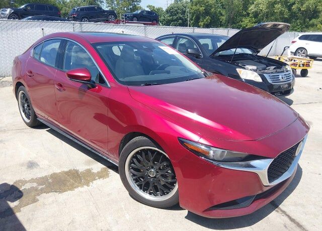 2019 MAZDA Mazda3