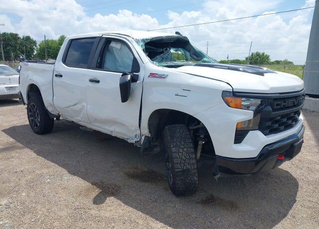 2025 CHEVROLET Silverado