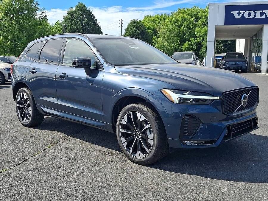 2026 VOLVO XC60