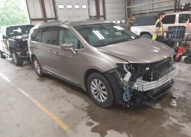 2018 CHRYSLER Pacifica