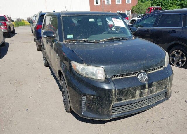 2011 TOYOTA SCION
