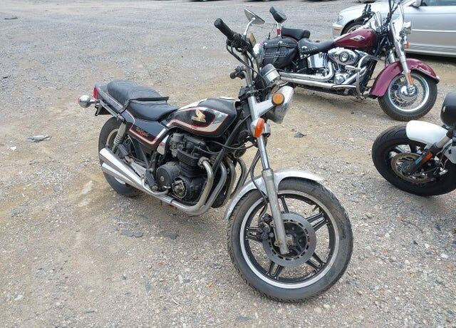 1982 HONDA CB