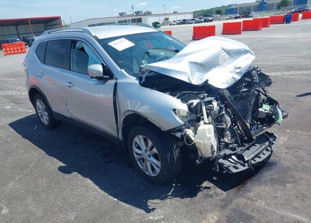 2015 NISSAN Rogue