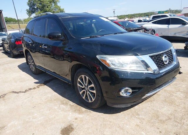 2016 NISSAN Pathfinder