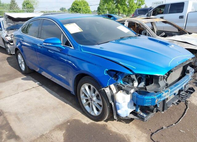 2019 FORD Fusion