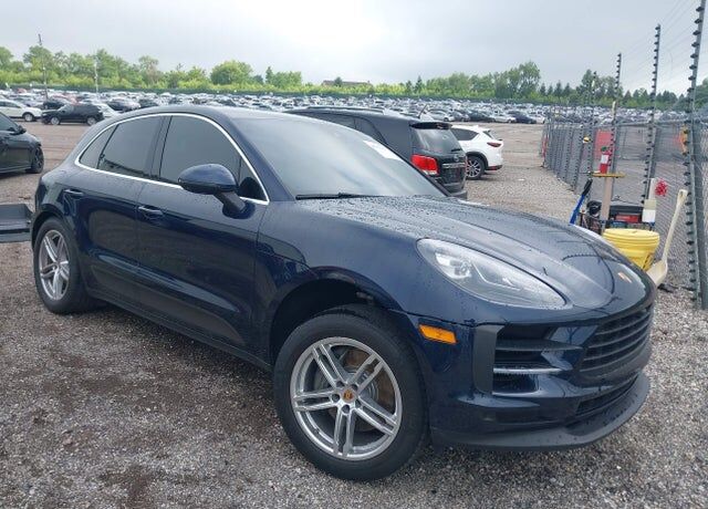 2021 PORSCHE Macan