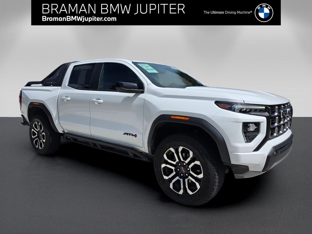 2025 GMC Canyon