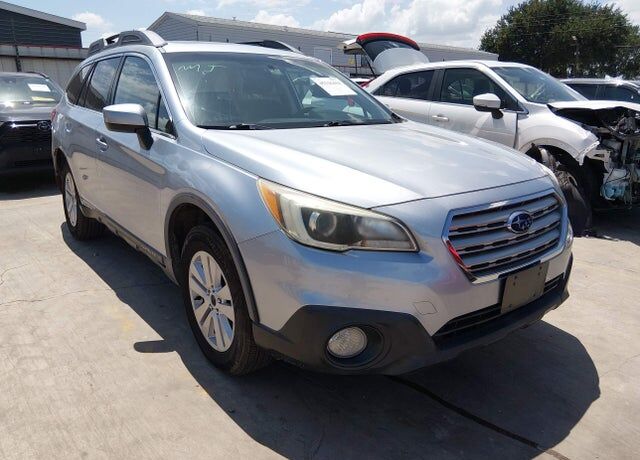 2015 SUBARU Outback