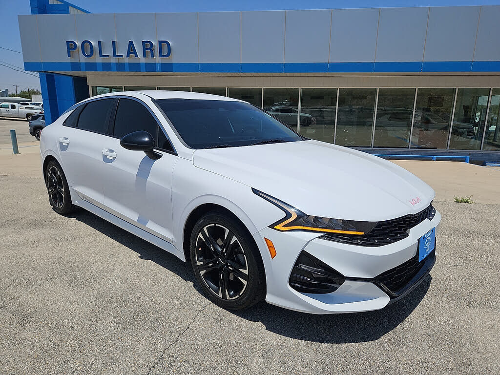 2022 KIA K5