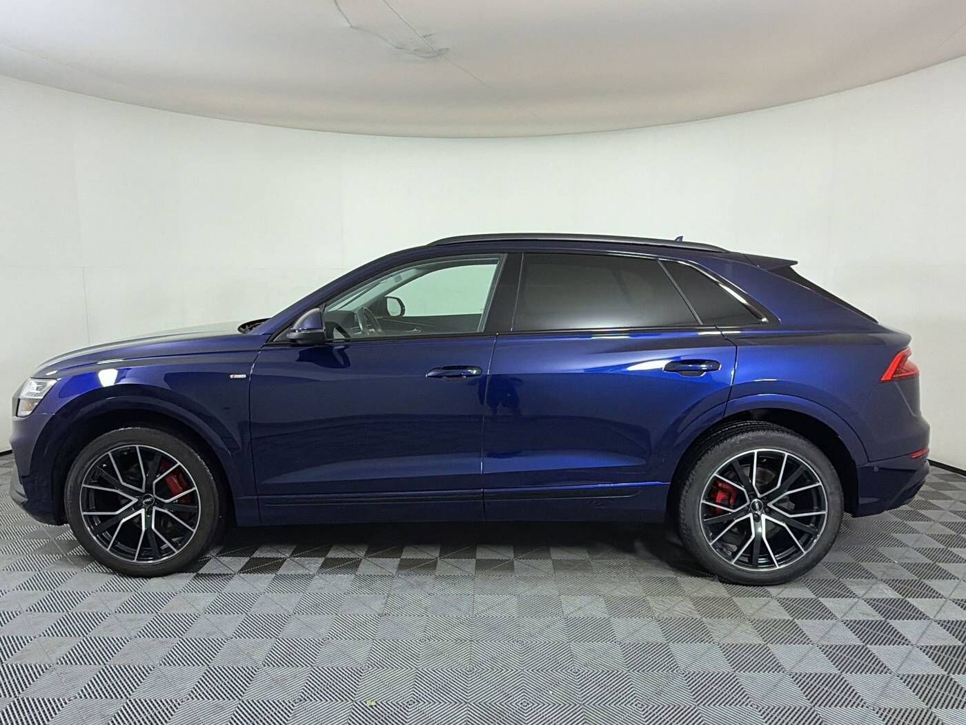 2019 Audi Q8