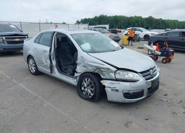 2008 VOLKSWAGEN Jetta