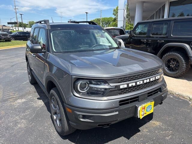 2023 FORD Bronco