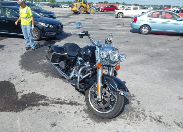 2017 HARLEY DAVIDSON FLHR / Road King