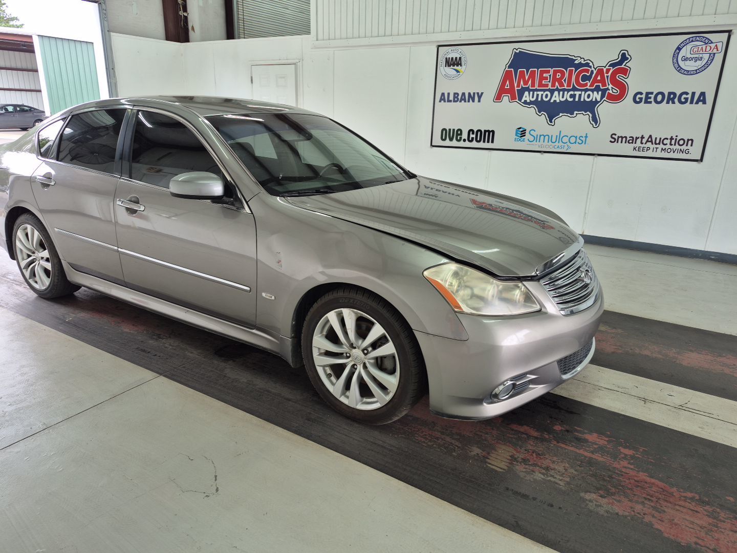 Infiniti M35