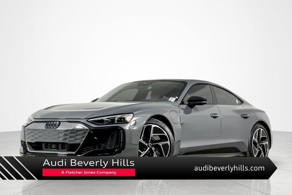 2025 AUDI RS e-tron GT