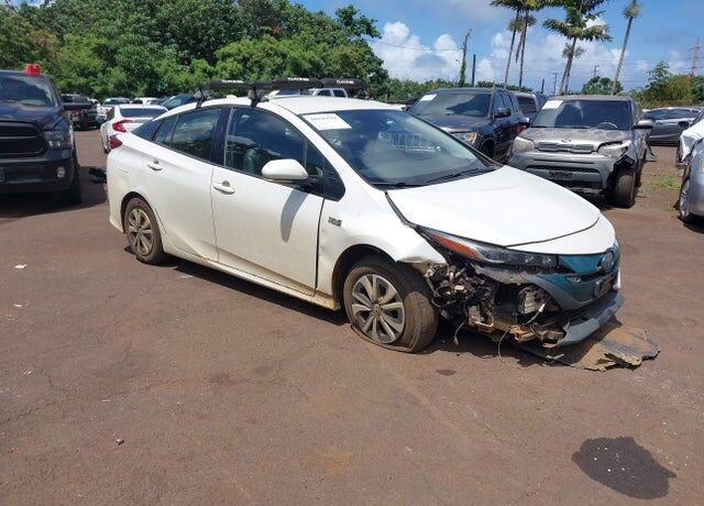2017 TOYOTA Prius