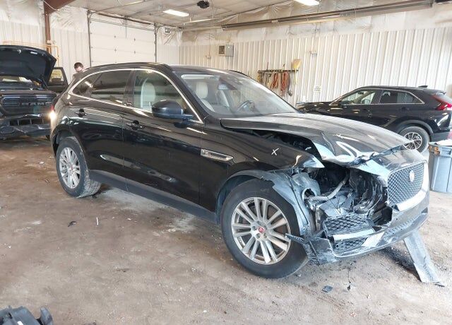 2018 JAGUAR F-Pace