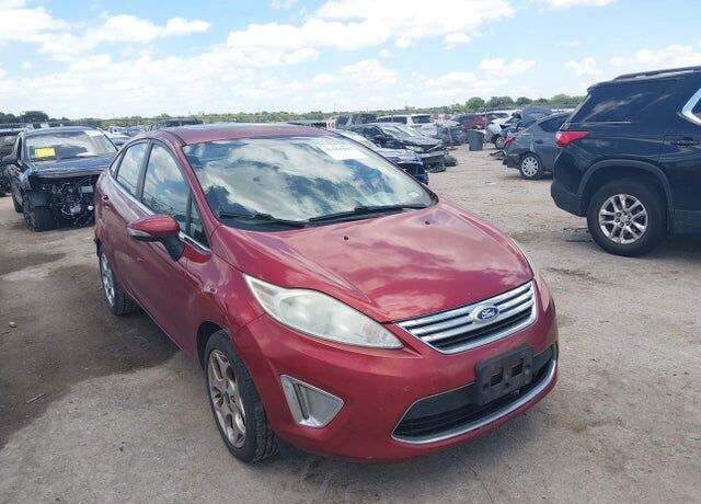 2013 FORD Fiesta