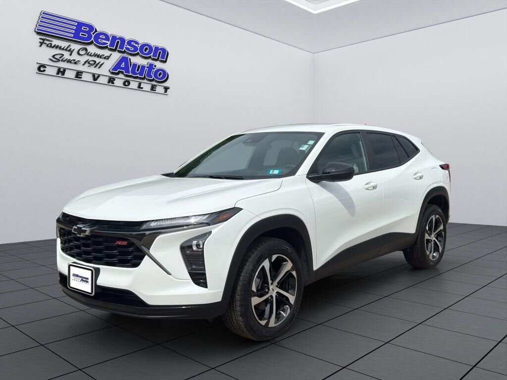 2024 CHEVROLET Trax