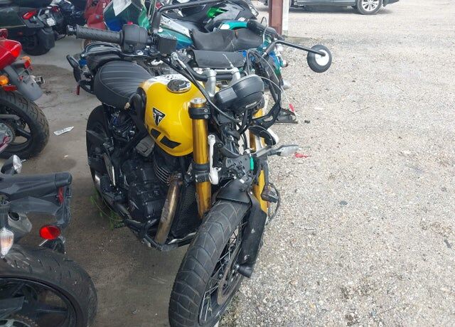 2026 TRIUMPH Scrambler