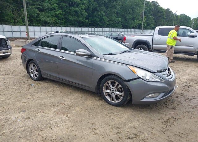 2013 HYUNDAI Sonata