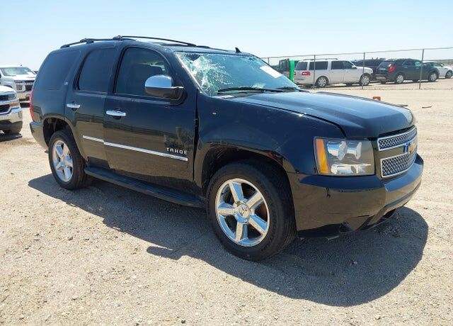 2011 CHEVROLET Tahoe
