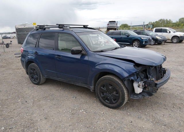 2013 SUBARU Forester