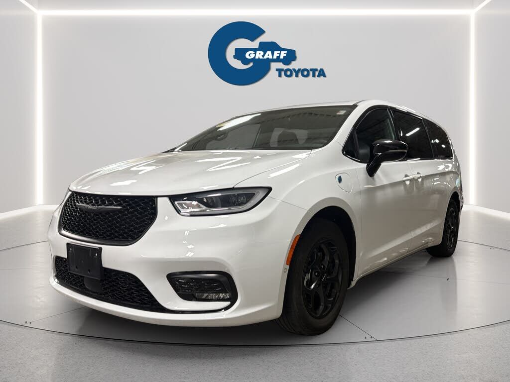 2024 CHRYSLER Pacifica