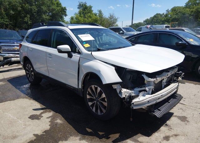 2017 SUBARU Outback