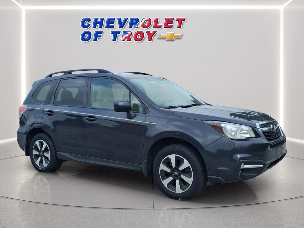 2017 SUBARU Forester