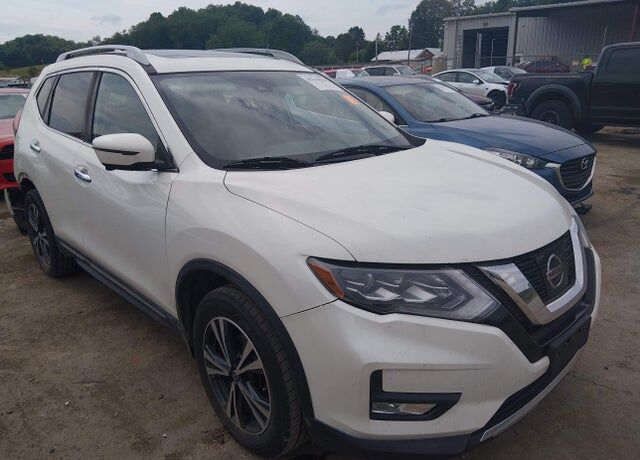 2017 NISSAN Rogue