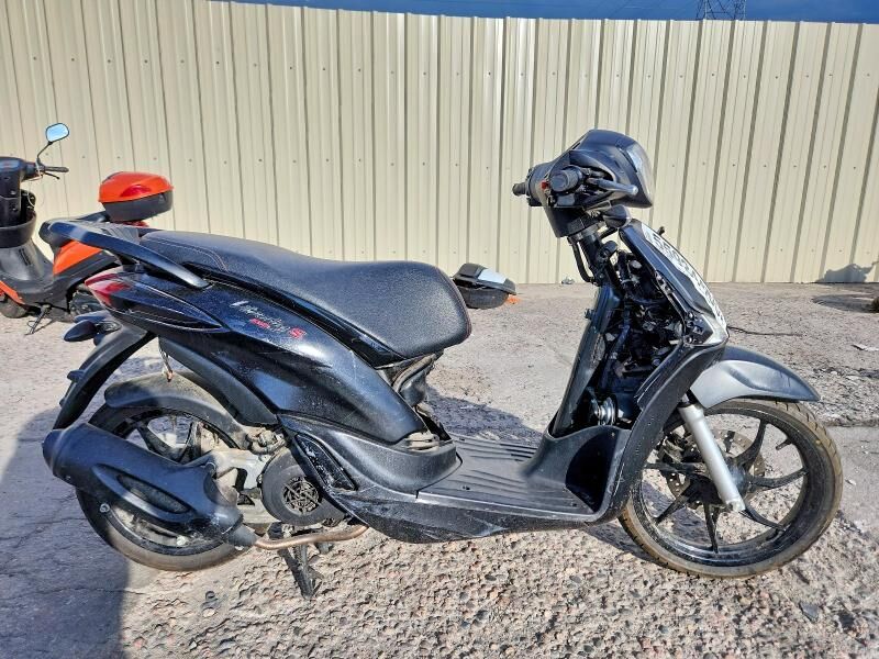 2022 PIAGGIO AND VESPA LIBERTY