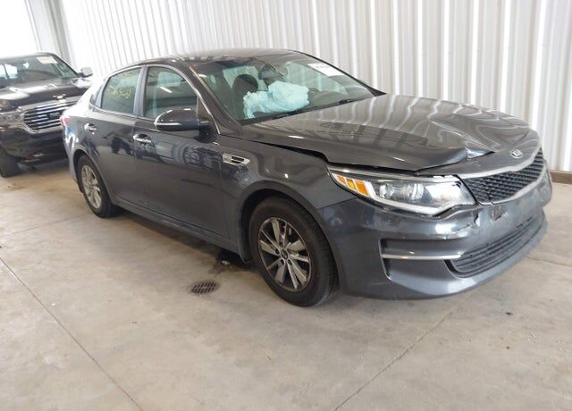 2017 KIA Optima