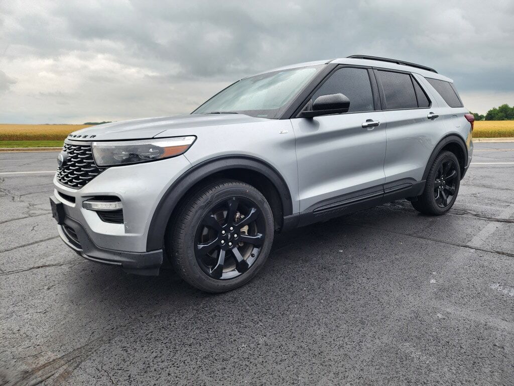 2023 FORD Explorer