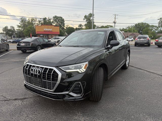 2023 Audi Q3