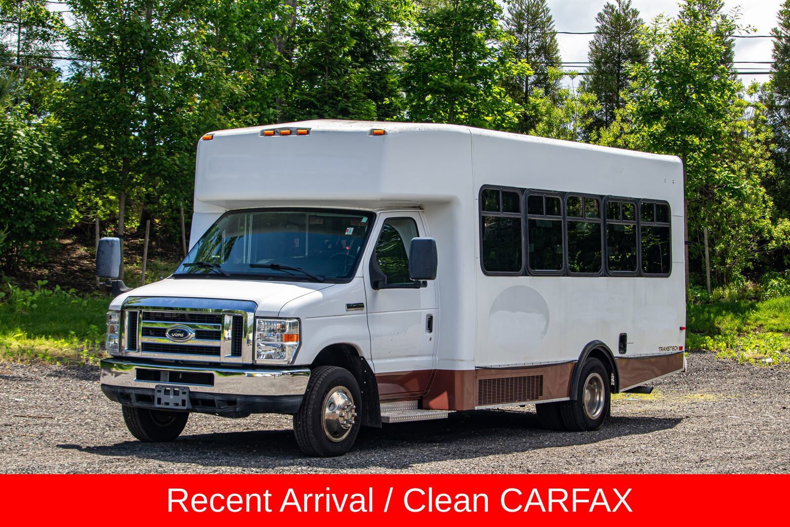 2014 FORD E-450