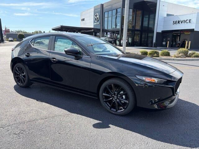 2026 MAZDA Mazda3