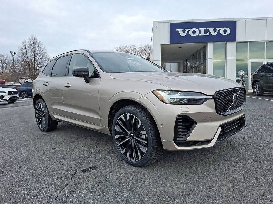 2026 VOLVO XC60