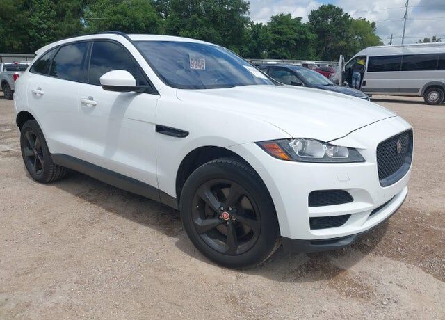 2017 JAGUAR F-Pace