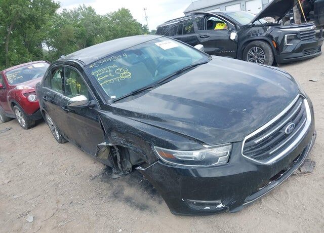 2015 FORD Taurus