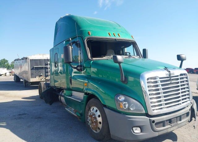2016 FREIGHTLINER Cascadia